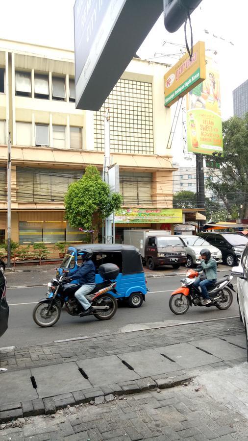 City Inn Jakarta Bagian luar foto